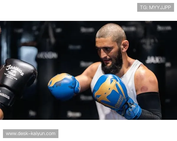 UFC324:奇马耶夫点数完胜普莱西斯夺得UFC金腰带,继续不败金身 UFC324:奇马耶夫点数完胜普莱西斯夺得UFC金腰带,继续不败金身