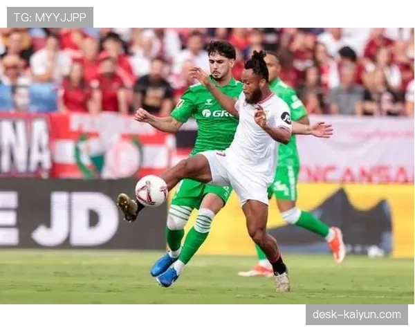 贝蒂斯球星安东尼谈安达卢西亚德比：-我对自己要求很高，对这场德比非常期待-